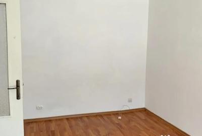 Spațiu comercial, de 35 mp, în Central - 5