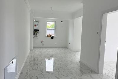 Apartament cu 3 camere, Bloc Nou, Etaj 1 ,  Burdujeni, 3c-4417 - 4