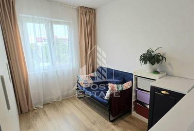Garsoniera renovata, etaj intermediar, zona Dacia - 3