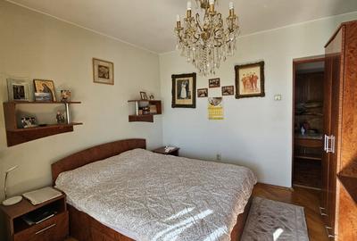 Unirii-Decebal stradal, 4 camere etaj 6, st- 115 mp - 4