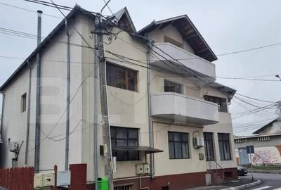 Casă cu 7 camere cu Teren 550 Mp în Cetate - 7