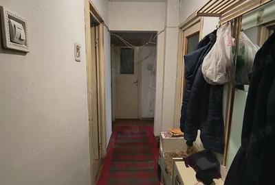 Apartament cu trei camere de vanzare in cartierul Rodnei, Reghin - 1
