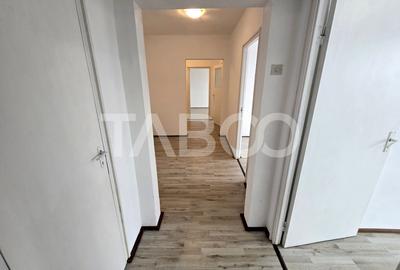 Apartament decomandat de vanzare cu 3 camere balcon zona Mihai Viteazu - 9