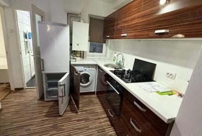 Apartament cu 3 camere decomandat în Dacia - 4