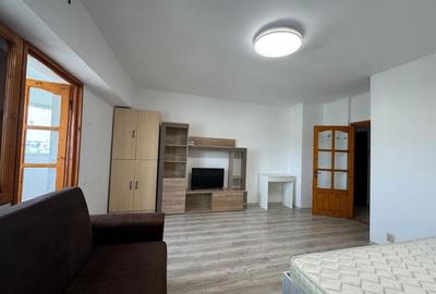 Garsonieră decomandată în Nicolina - 3