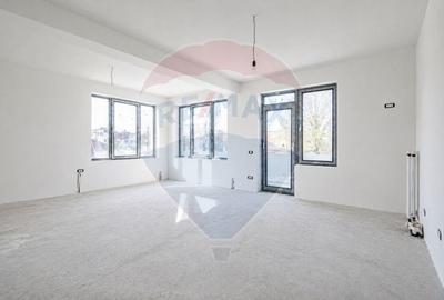 Apartament cu 3 camere decomandat în Cernica - 2