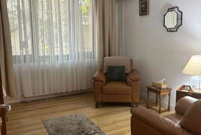 De Inchiriat Apartament 3 camere, Armeneasca sector 2 - 1