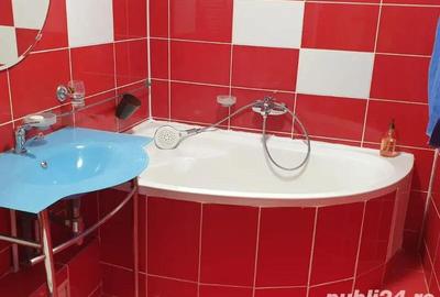 Apartament cu 2 camere semidecomandat, mobilat în Rahova