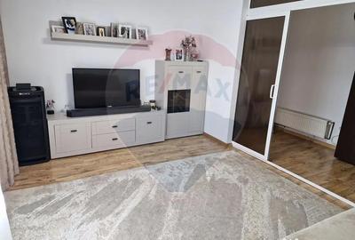Apartament cu 2 camere decomandat, mobilat în George Enescu - 3