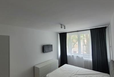 Apartament cu 3 camere decomandat în Berceni - 8