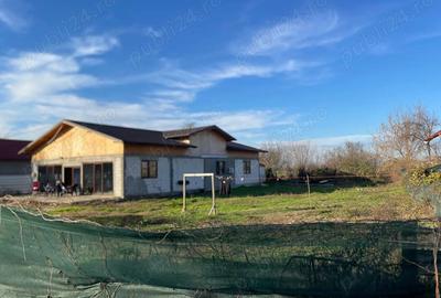 Vand casa Urgent - 2