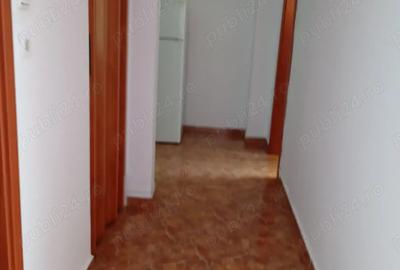 Vanzare 2 camere Margeanului