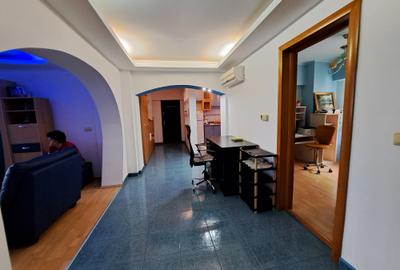 Ultracentral Târgoviște,  vânzare apartament 4camere/2balcoane - 23