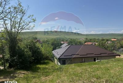 Casă cu 4 camere cu Teren 1109 Mp în Bonț - 5