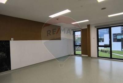 Spațiu comercial, de 575 mp, în Mărăști - 53