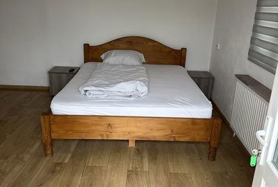 Casă cu 4 camere în Central - 1