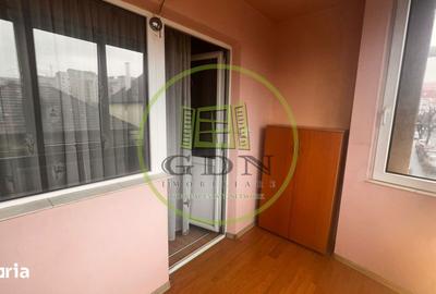 Apartament cu 2 camere decomandat, mobilat în Tractorul