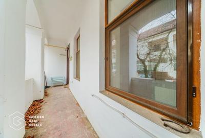 Apartament cu 2 camere semidecomandat, mobilat în Ultracentral