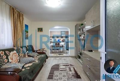 Casă cu 3 camere cu Teren 2270 Mp în Central - 1