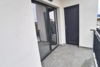 Apartament cu 2 camere decomandat în Central - 3