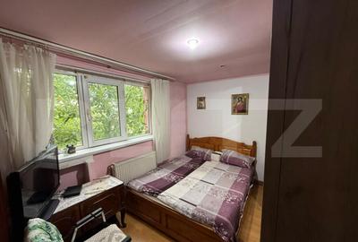 Apartament cu 2 camere semidecomandat, mobilat în Micro 11