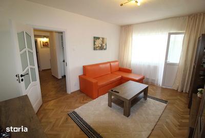 Apartament cu 3 camere decomandat în Central