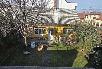 Vand vila P+M , zona Cantemir-Salca, constr 2014, , SC-194 mp, teren 270, gaz - 12