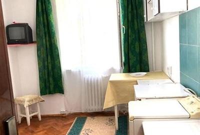 Garsoniera 10 mp, zona centrala - 1