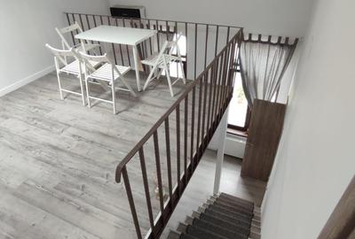 Apartament 2 camere zona Unirii dispus pe 2 niveluri acces curte interioara - 2