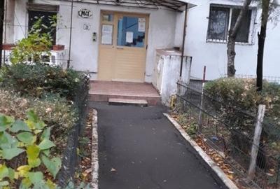 Apartament cu 2 camere decomandat în Valea Oltului