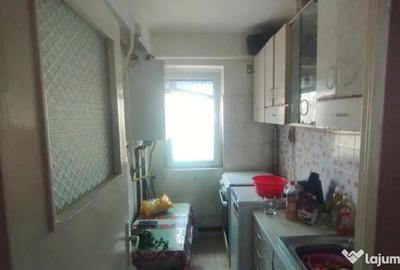 Apartament cu 2 camere decomandat în Alexandru cel Bun - 2