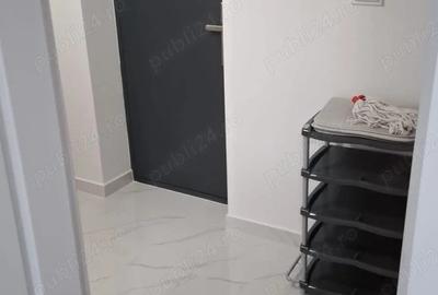 Garsoniera de inchiriat zona Grivi?a, langa Uvertura Mall Inchiriez garsoniera 25 mp, etaj 3 - 4