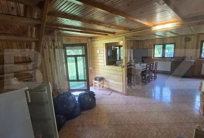 Casă cu Teren 1000 Mp în Râmeț - 9