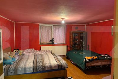 Casa in Iratosu cu teren, apa curenta, centrala termica , - 4