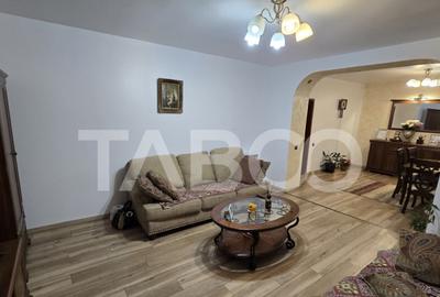 Casă cu 6 camere cu Teren 250 Mp în Central - 15