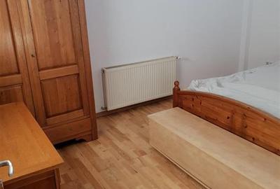 Apartament cu 3 camere semidecomandat, mobilat în Berceni - 4