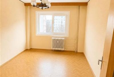 Apartament cu 2 camere semidecomandat în Tei - 2