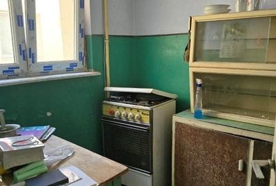 Bucur  Obor, 10 minute metrou, pe strada Ferdinand, - 10