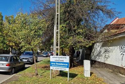 Apartament cu 2 camere decomandat în Est