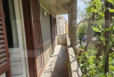 Casă cu 3 camere cu Teren 542 Mp în Central - 11