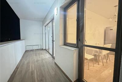 Apartament cu 2 camere decomandat, mobilat în Tractorul - 10