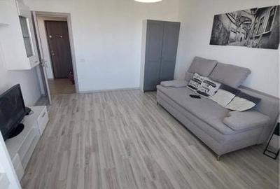 Garsonieră decomandată în Central - 2