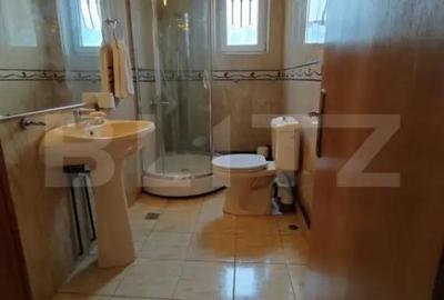 Casă cu 4 camere cu Teren 1500 Mp în Malu Mare - 6