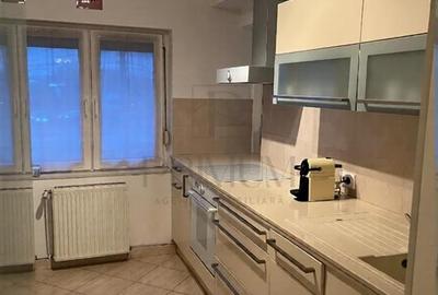 Apartament cu 4 camere decomandat, mobilat în Spitalul Județean - 3