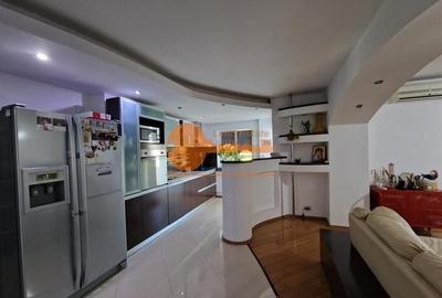 Apartament cu 3 camere semidecomandat în Drumul Sării - 2