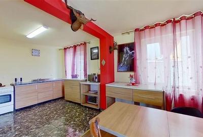 3D! Rezidenta in arie linistita, mobilata, echipata, curte proprie, Rasnov - 37