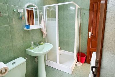 Casă individuală cu 3 camere cu Canalizare în Iosia - 8