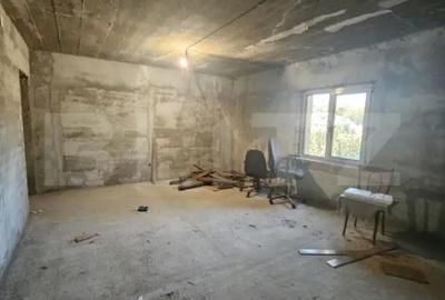 Casă cu 7 camere cu Teren 523 Mp în Central - 2
