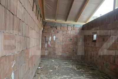 Casa la rosu, 191mp, teren 471mp. Viile satu Mare - 2