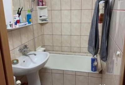 Apartament cu 3 camere semidecomandat în Florilor - 5